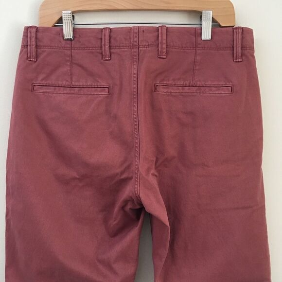 GAP Slim Faded Red Chino Pants | Size 31 - Picture 4 of 7